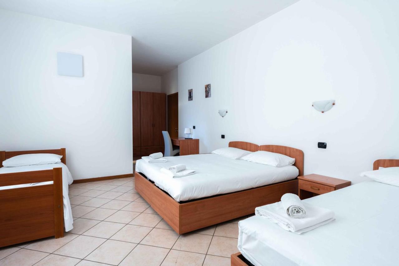 Wayco Rooms Lipomo Exterior foto